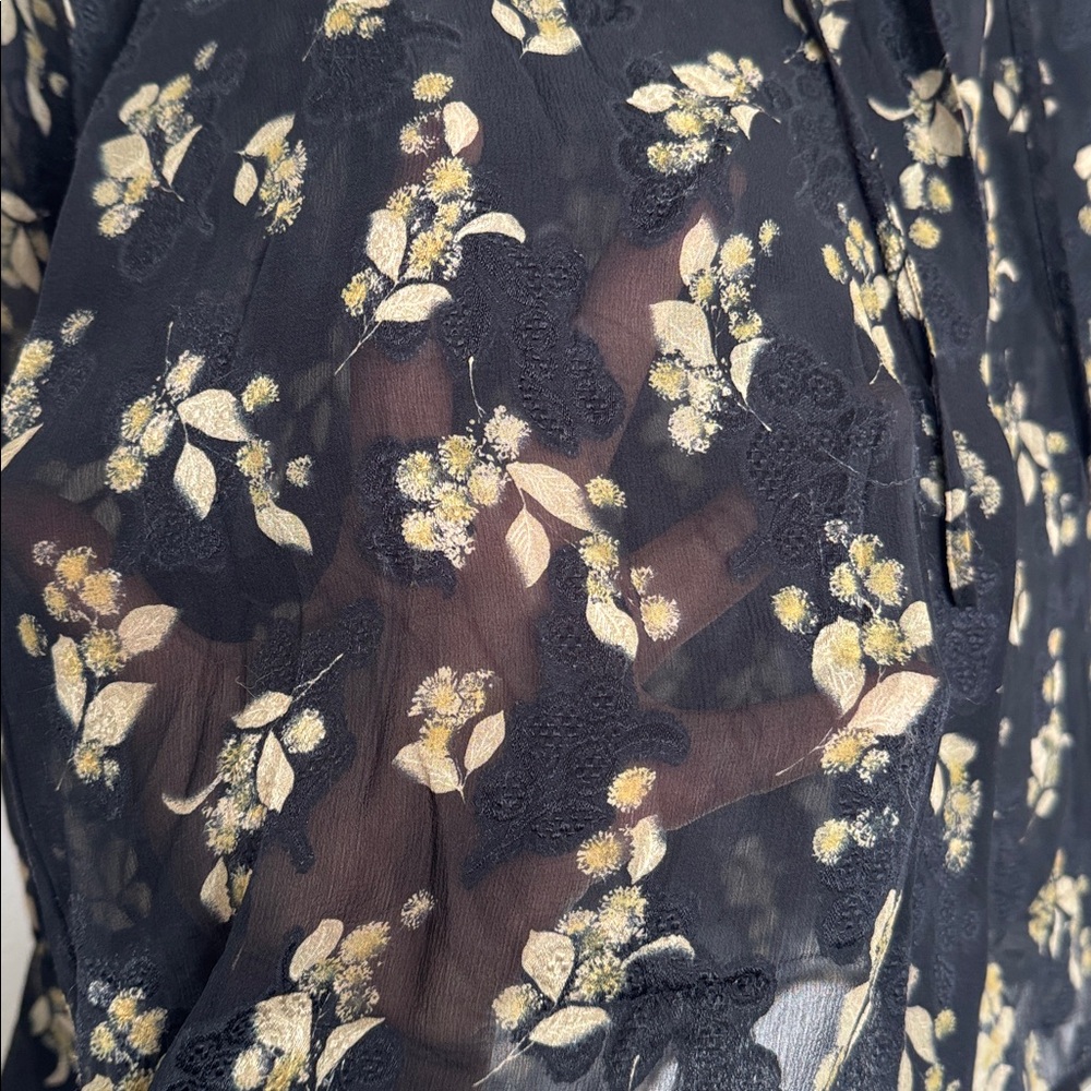 Vince Dandelion Poet Blouse Gathered Floral Print Silk Crepon Black Printed Top - Picture 11 of 13